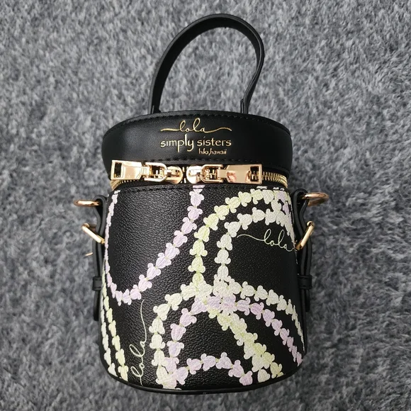 Lola Miller Simply Sisters Crown Flower Round Crossbody Bag Hawaii